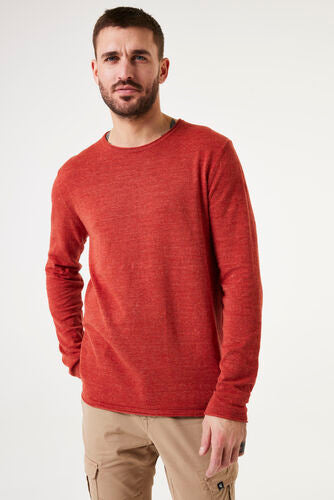 Z1086 men`s Pullover Carmine